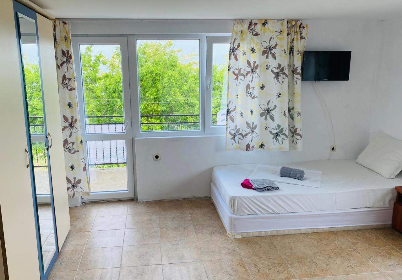 Fayna Byala Guest House & Bungalows Zewnętrze zdjęcie